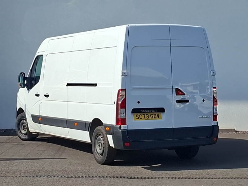 Renault Master Lm35 Blue Dci 135 Advance Medium Roof Van SC73GDV White #2