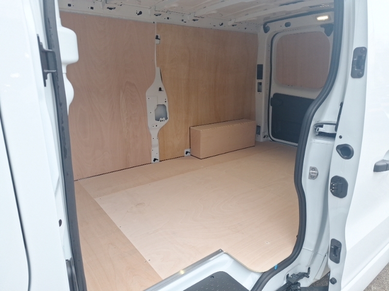 Renault Trafic Ll30 Blue Dci 150 Extra Safety Van White #6