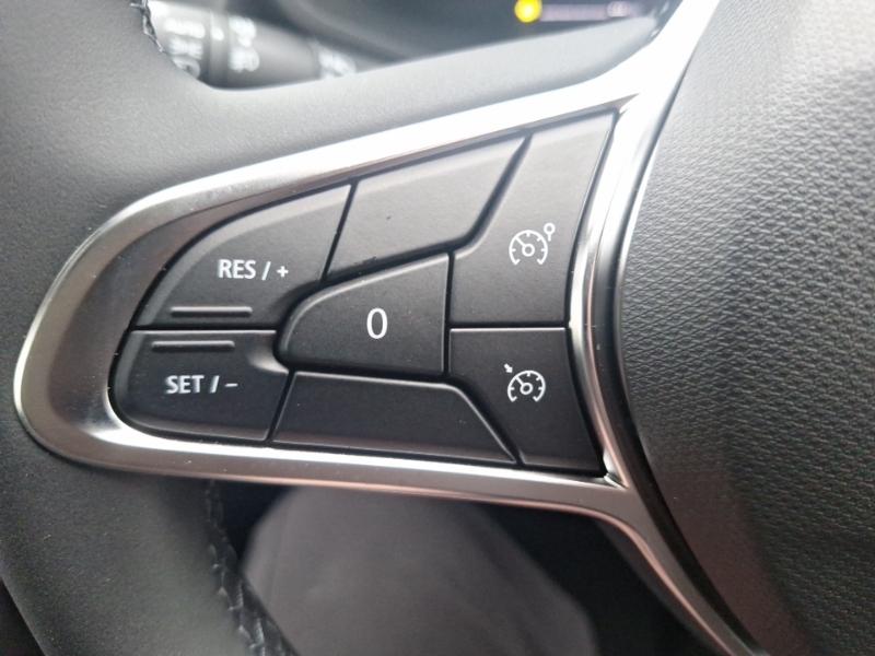 Renault Trafic Ll30 Blue Dci 150 Extra Safety Van White #15