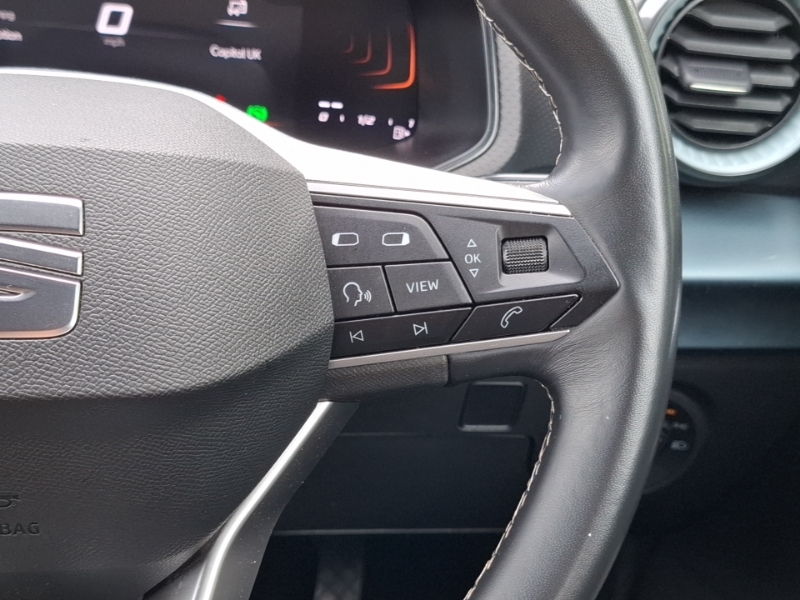 Seat Arona 1.0 Tsi Se Technology Red #13