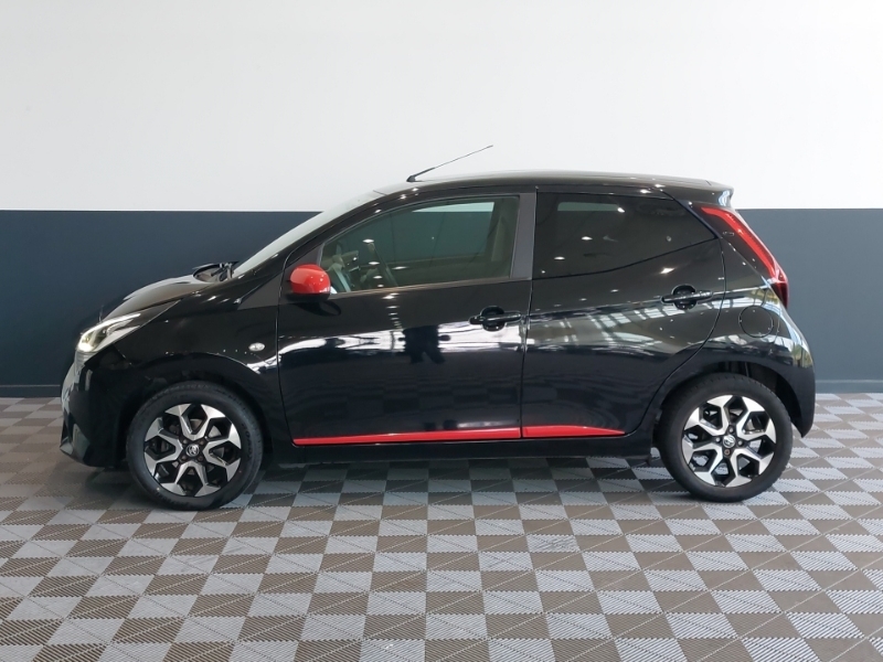 Toyota Aygo 1.0 Vvt-i X-trend Black #4