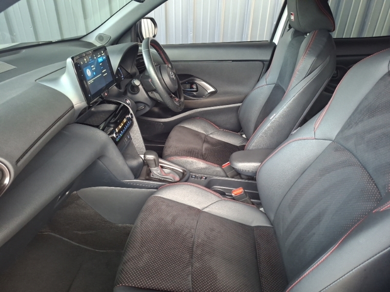 Toyota Yaris Cross 1.5 Hybrid Gr Sport Cvt SY72URG Silver #5