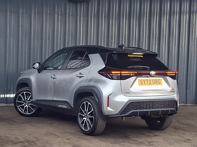 Toyota Yaris Cross 1.5 Hybrid Gr Sport Cvt SY72URG Silver #2