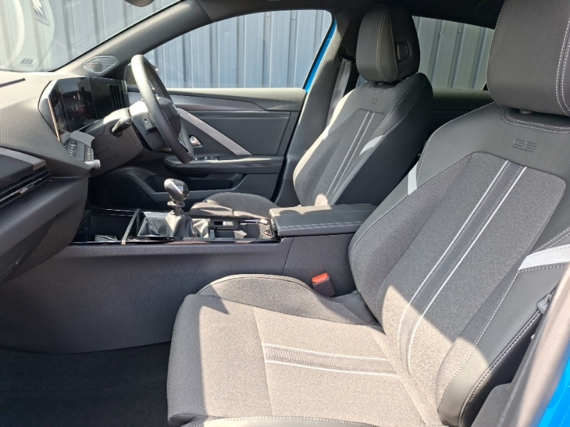 Vauxhall Astra 1.2 Turbo 130 Gs SB26VMJ Blue #5