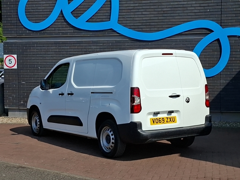 Vauxhall Combo 2300 1.5 Turbo D 100Ps H1 Edition Van White #2