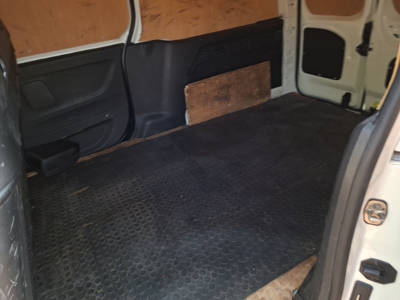 Vauxhall Combo 2300 1.5 Turbo D 100Ps H1 Edition Van White #6