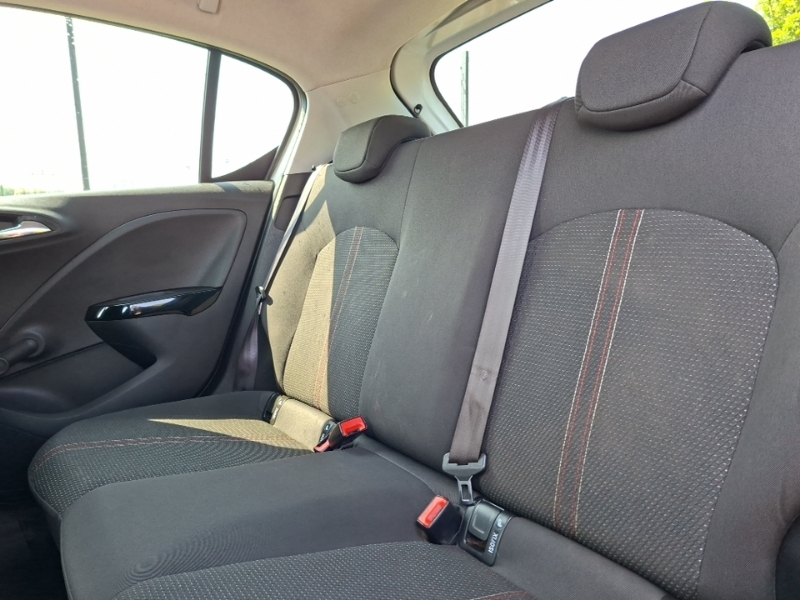 Vauxhall Corsa 1.4 75 Griffin White #6