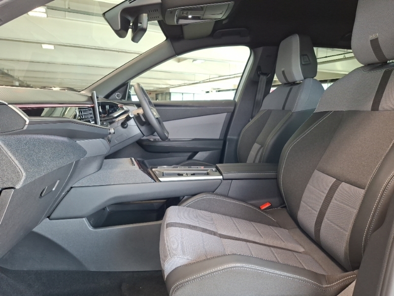 Vauxhall Grandland 1.2 Hybrid 136 Ultimate E-dct6 Pan Roof SD25FNK Grey #5
