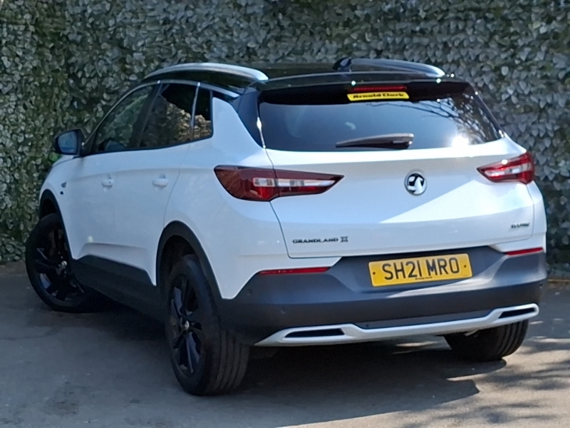 Vauxhall Grandland X 1.2 Turbo Griffin Edition White #2