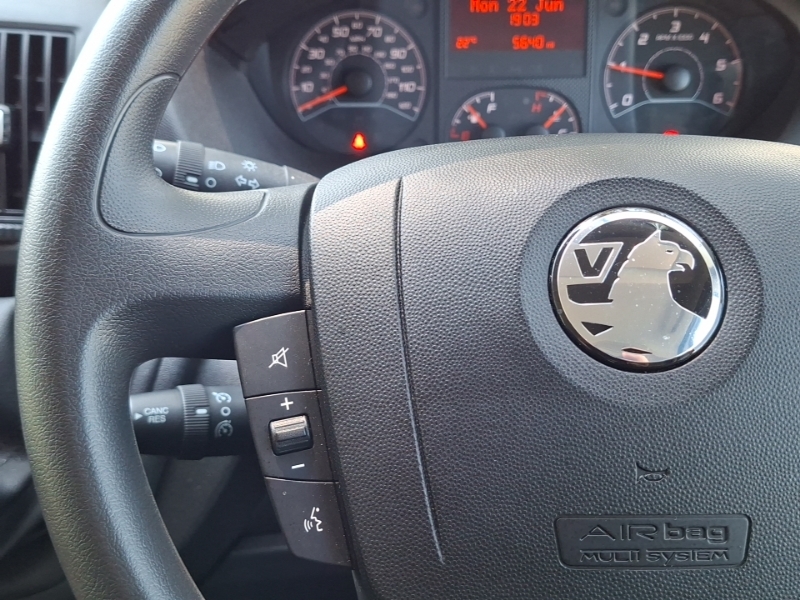 Vauxhall Movano Prime White #11