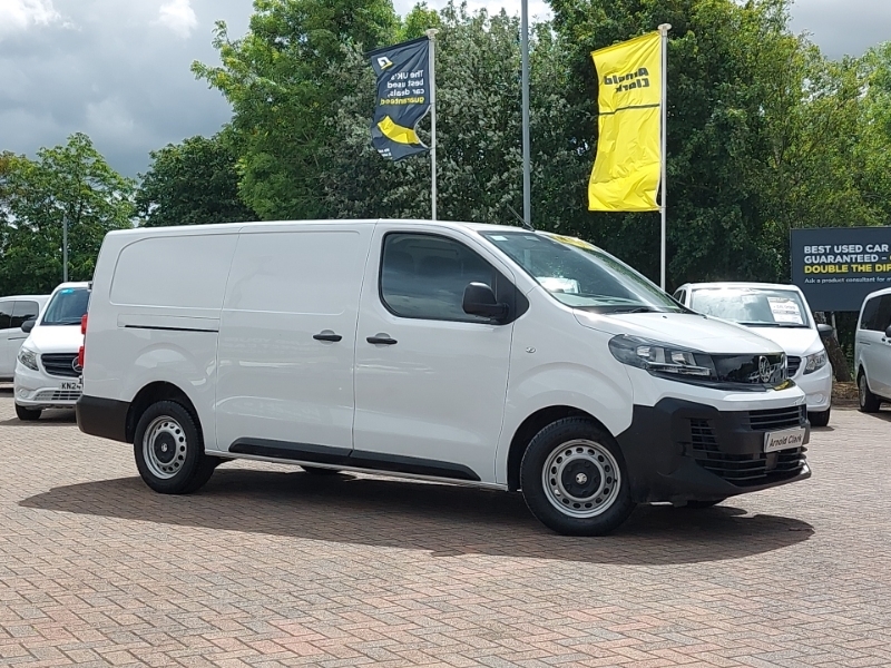 Vauxhall Vivaro 1.5 Turbo D 120 Prime H1 Van White #6