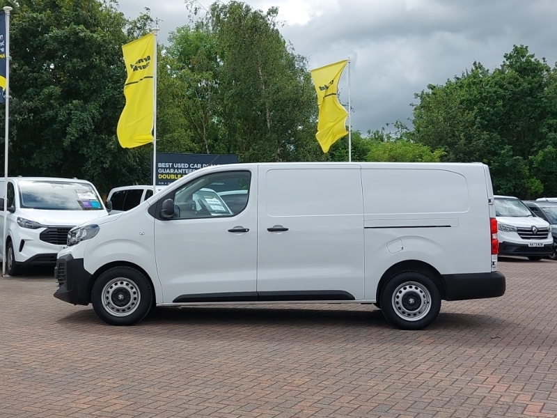 Vauxhall Vivaro 1.5 Turbo D 120 Prime H1 Van White #4