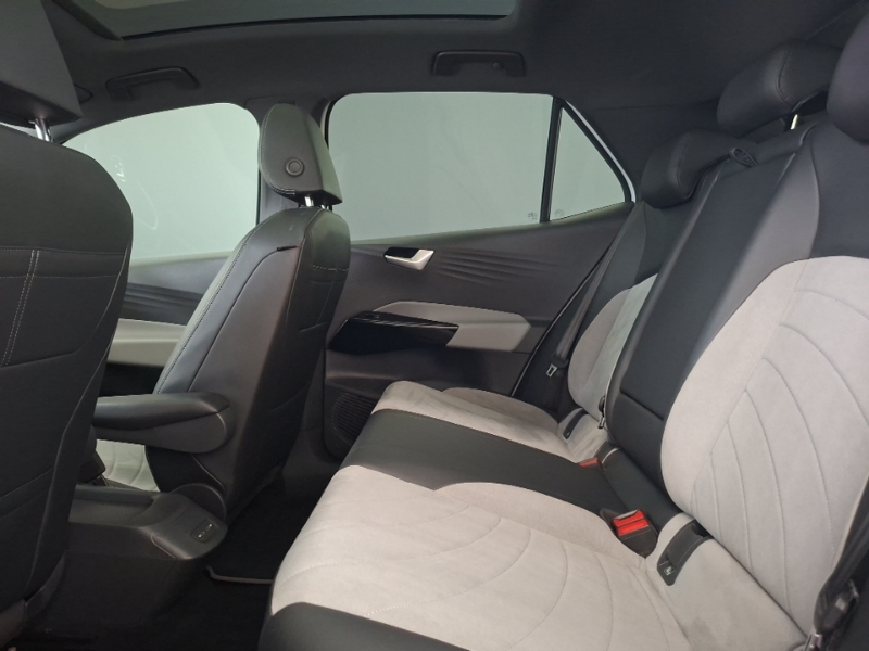 Volkswagen ID.3 107Kw Family Pro 58Kwh White #6