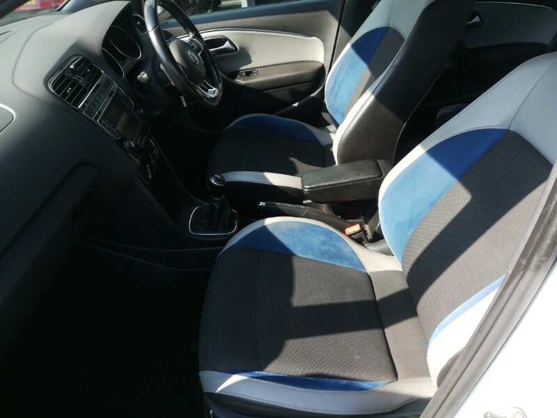 Volkswagen Polo 1.4 Tsi Act Bluegt White #5