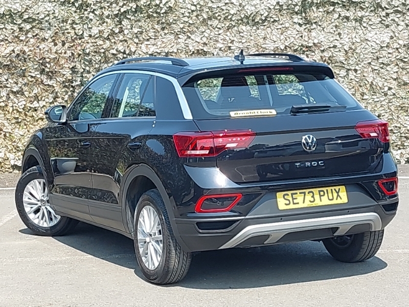 Volkswagen T-Roc Hatchback Black #2