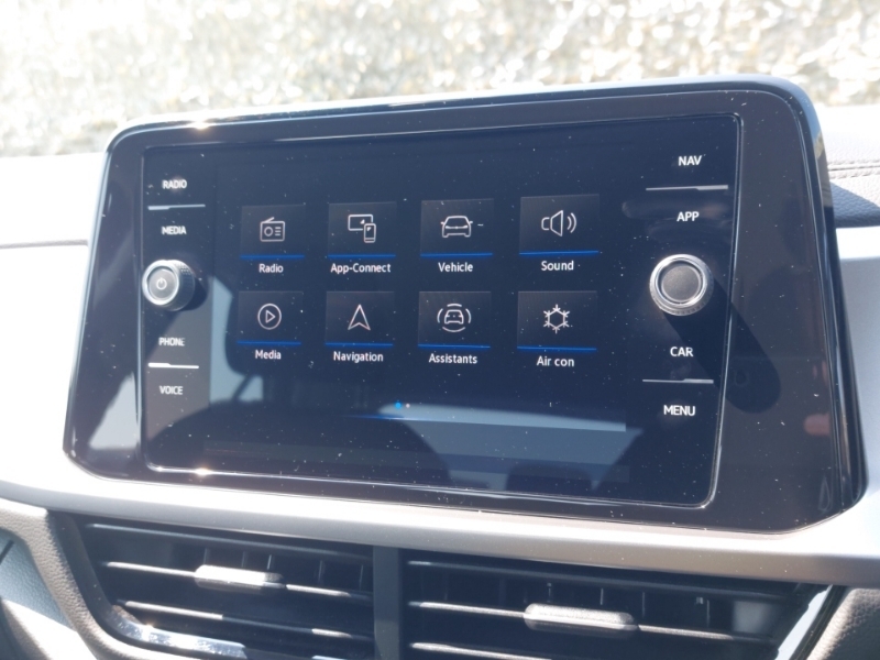 Volkswagen T-Roc Hatchback Black #10