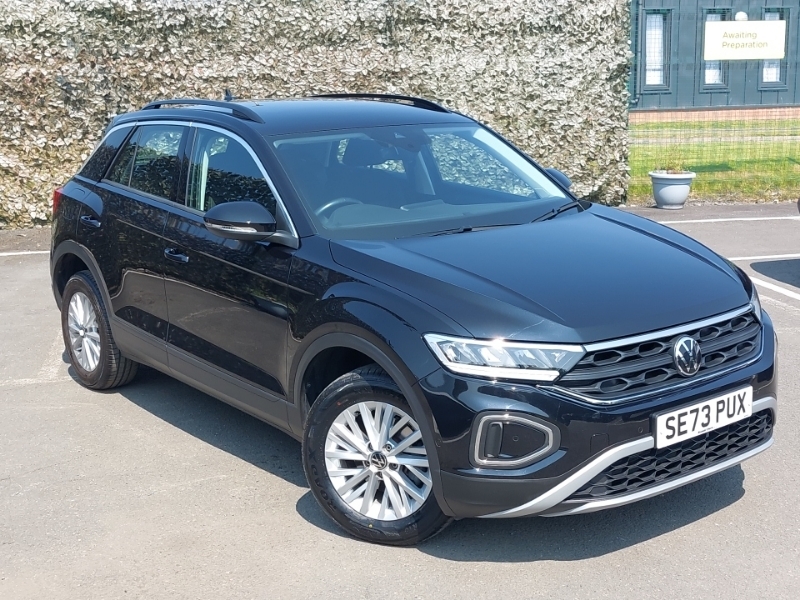 Volkswagen T-Roc Hatchback Black #7