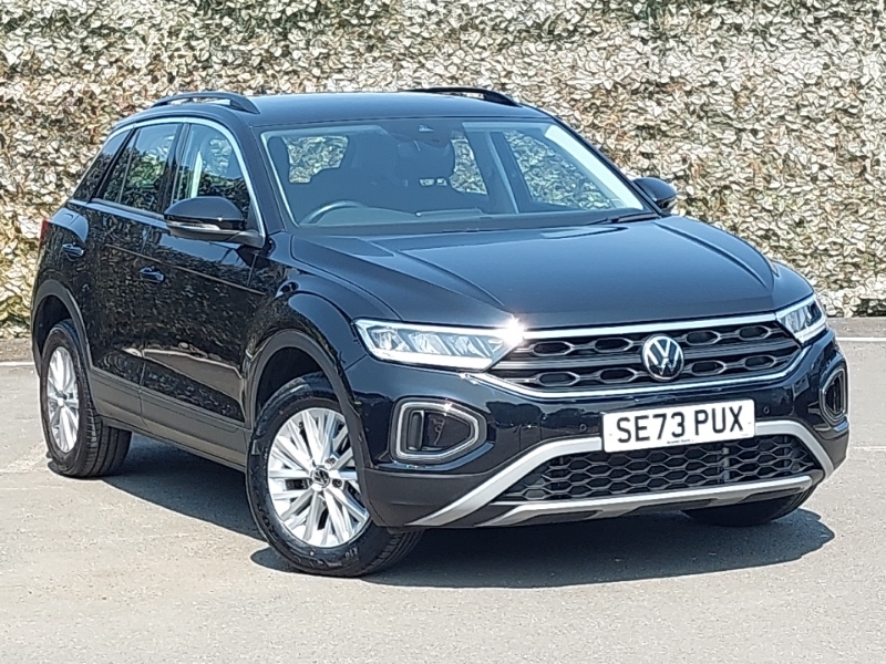 Volkswagen T-Roc Hatchback Black #1