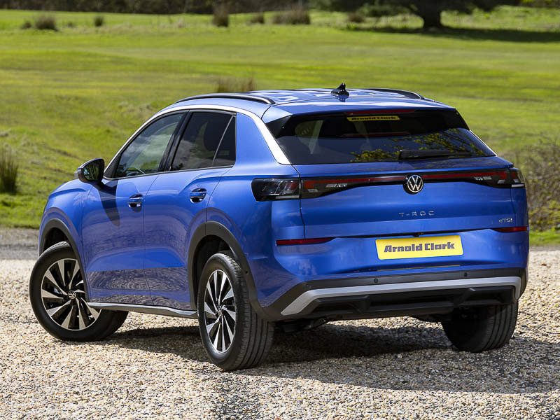 Volkswagen T-Roc 1.5 Etsi Life Dsg Blue #2