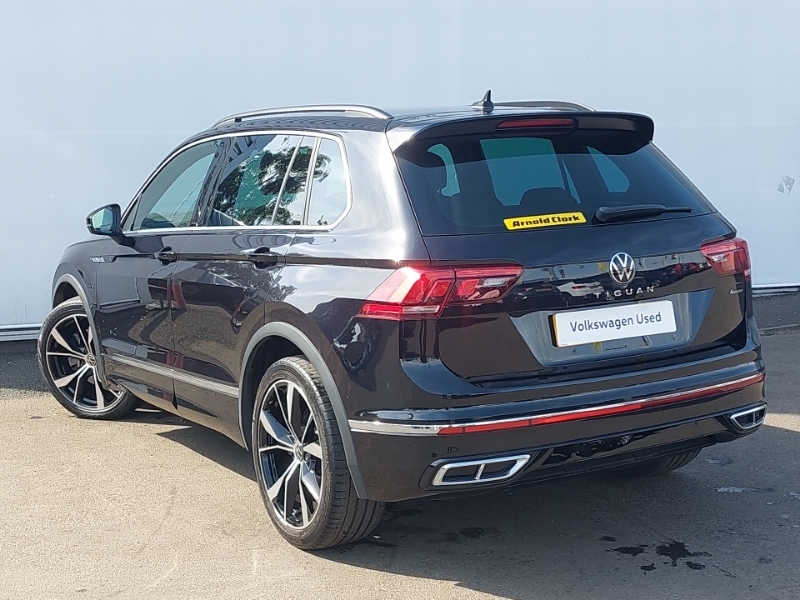Volkswagen Tiguan 2.0 Tsi 4Motion R-line Dsg Black #2