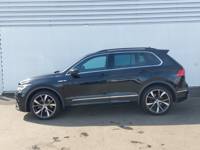 Volkswagen Tiguan 2.0 Tsi 4Motion R-line Dsg Black #4