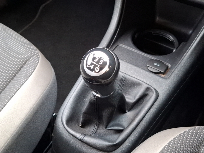 Volkswagen Up Move Up Silver #15
