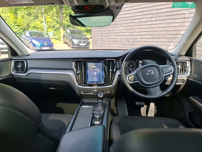 Volvo V60 2.0 D3 Momentum Grey #3