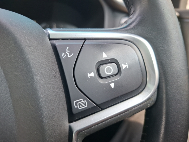 Volvo V60 D4 Inscription Black #13