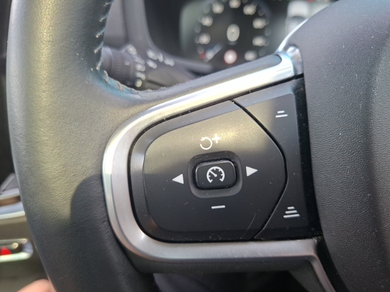 Volvo V60 D4 Inscription Black #12
