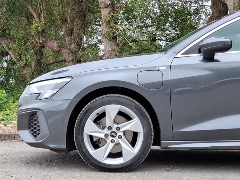 Audi A3 1.0 Tfsi 30 S Line Sportback White #19