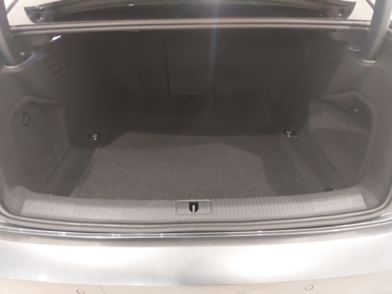 Audi A4 40 Tfsi 204 S Line S Tronic Tech Pro RJ73AHU White #18
