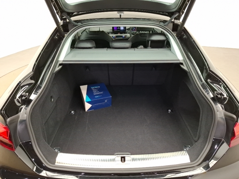 Audi A5 2.0 Tdi 204 Edition 1 S Tronic Black #18