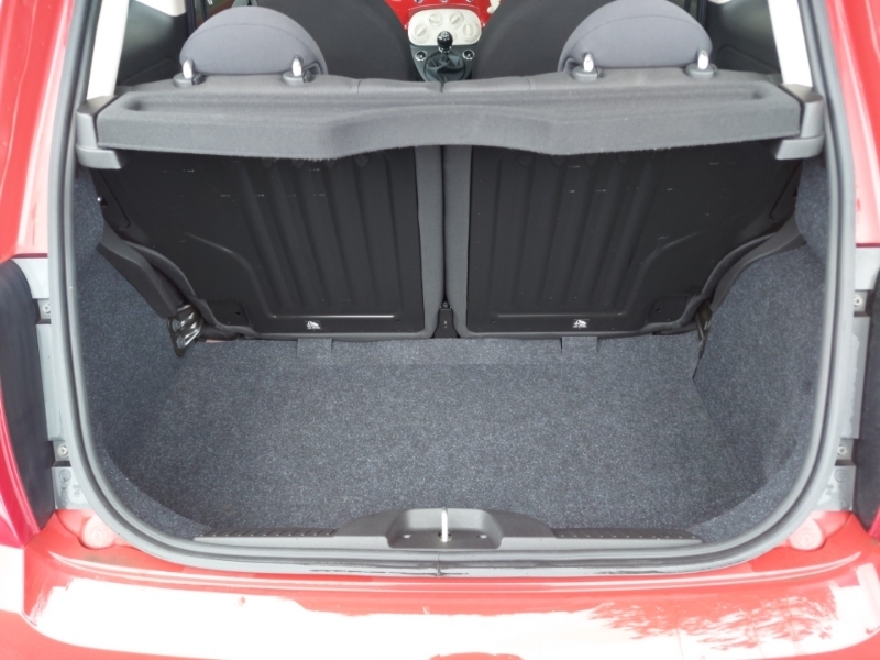 Fiat 500 500E Red White #18