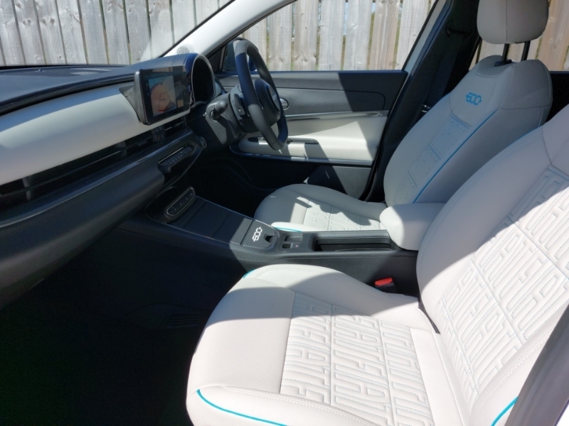 Fiat 600 1.2 Hybrid 48V La Prima Edct-6 White #5