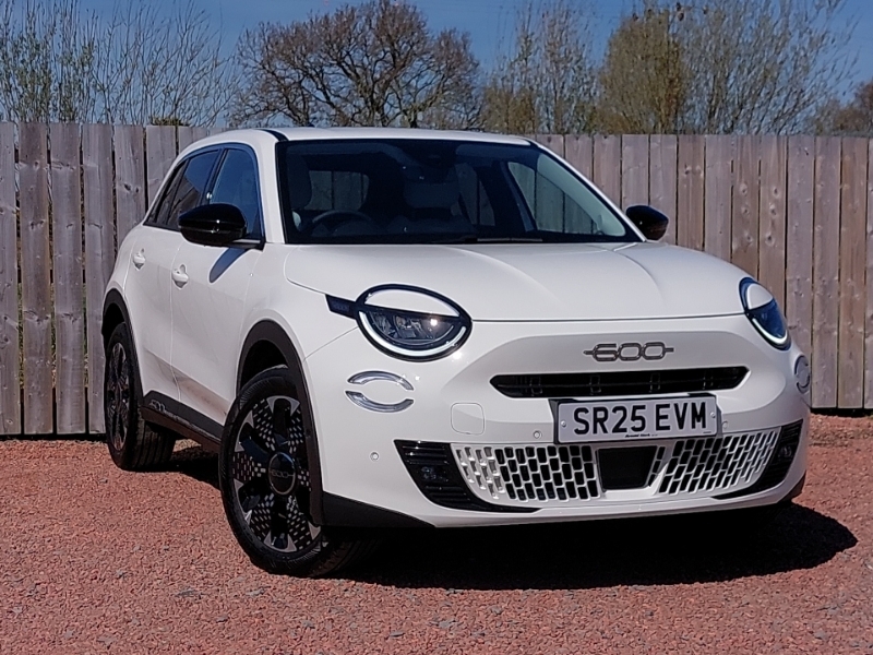 Fiat 600 1.2 Hybrid 48V La Prima Edct-6 White