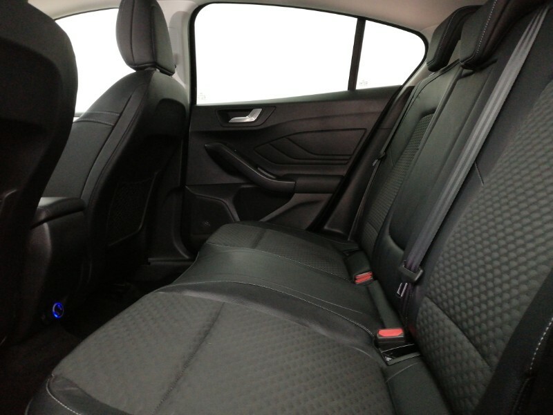 Ford Focus 1.0T Ecoboost Mhev Titanium Edition Hatchback Blue #6