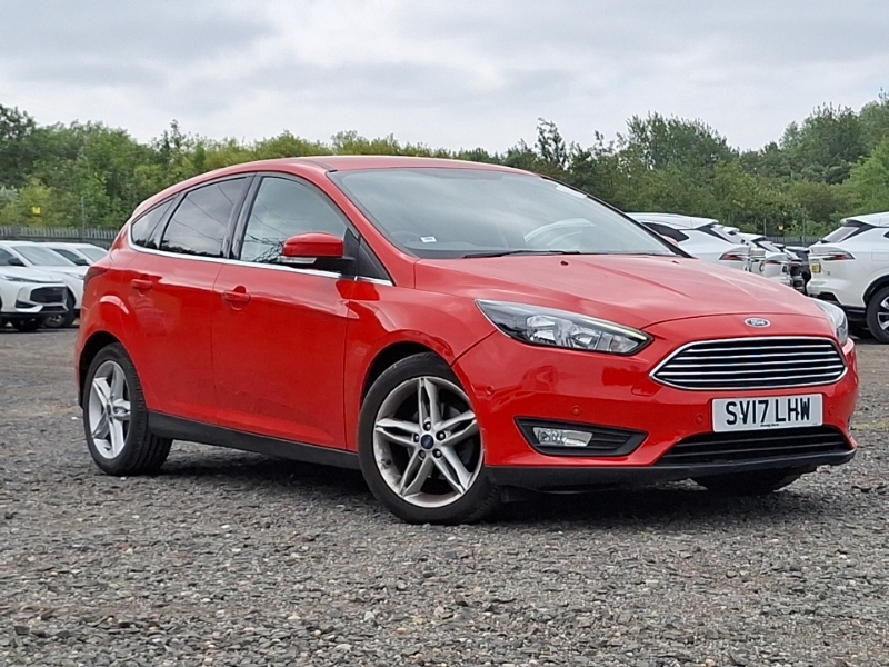 Ford Focus 1.0 Ecoboost 125 Zetec Edition Red