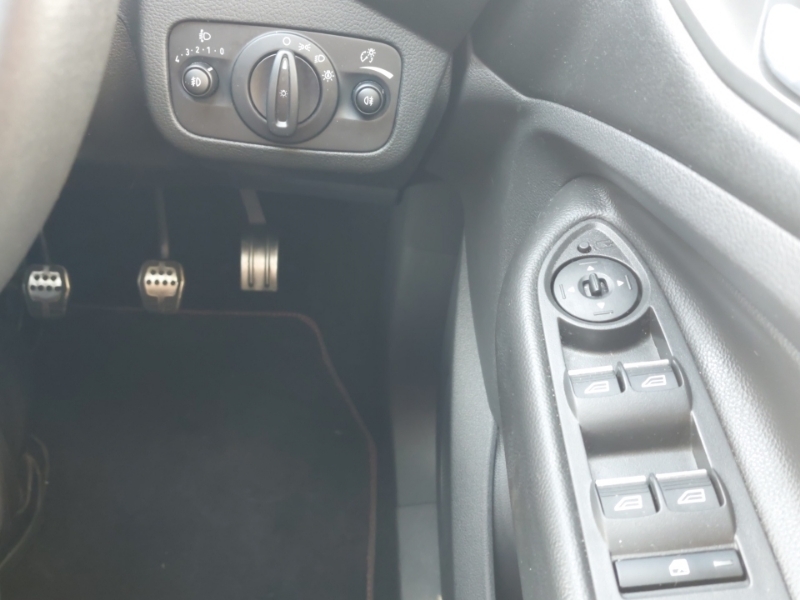 Ford Kuga 2018 2.0 St-line X White #17