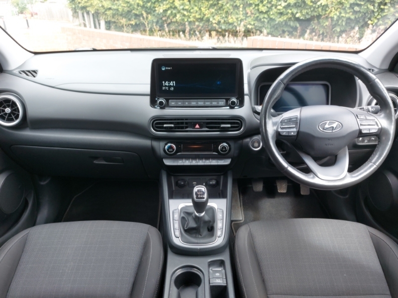 Hyundai Kona 1.0 Tgdi 48V Mhev Premium NH21JLO Black #3