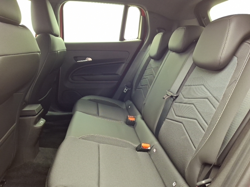 Jeep Avenger 1.2 Summit ST26YZW Red #6