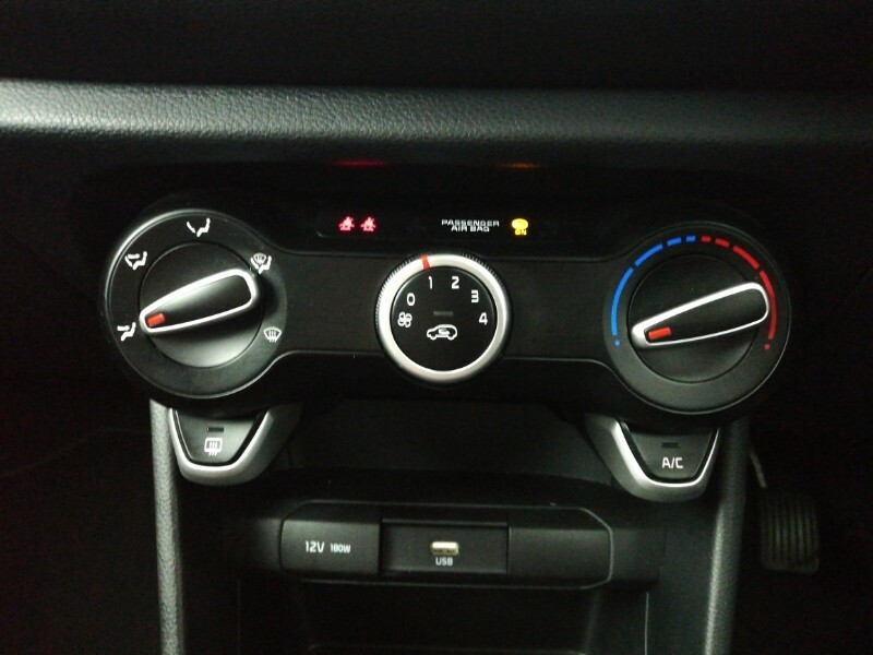 Kia Picanto Picanto 2 White #16