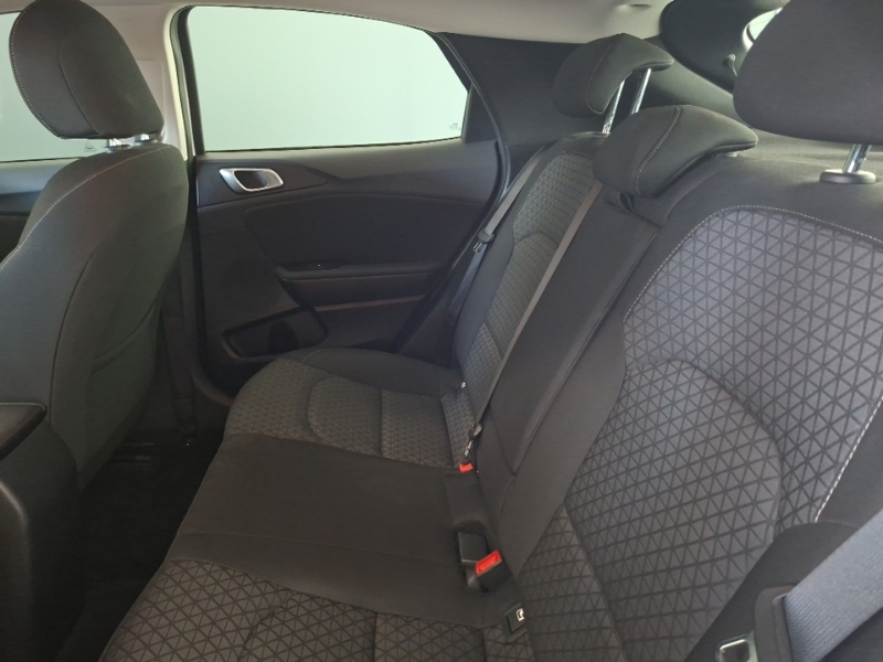 Kia Xceed 1.0T Gdi Isg 2 EA69PKF White #6