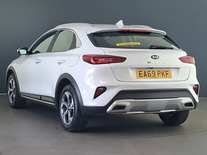 Kia Xceed 1.0T Gdi Isg 2 EA69PKF White #2