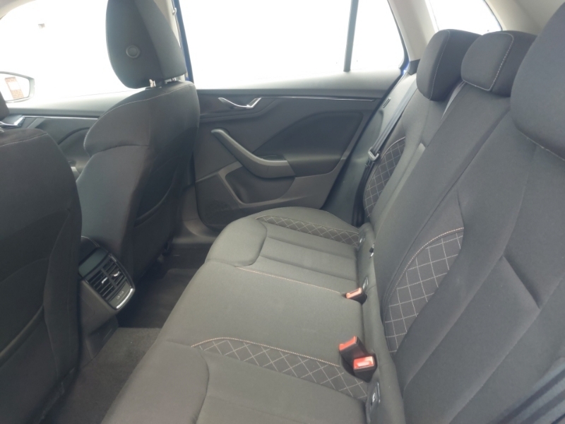 Skoda Kamiq 1.0 Tsi 110 Se Blue #6