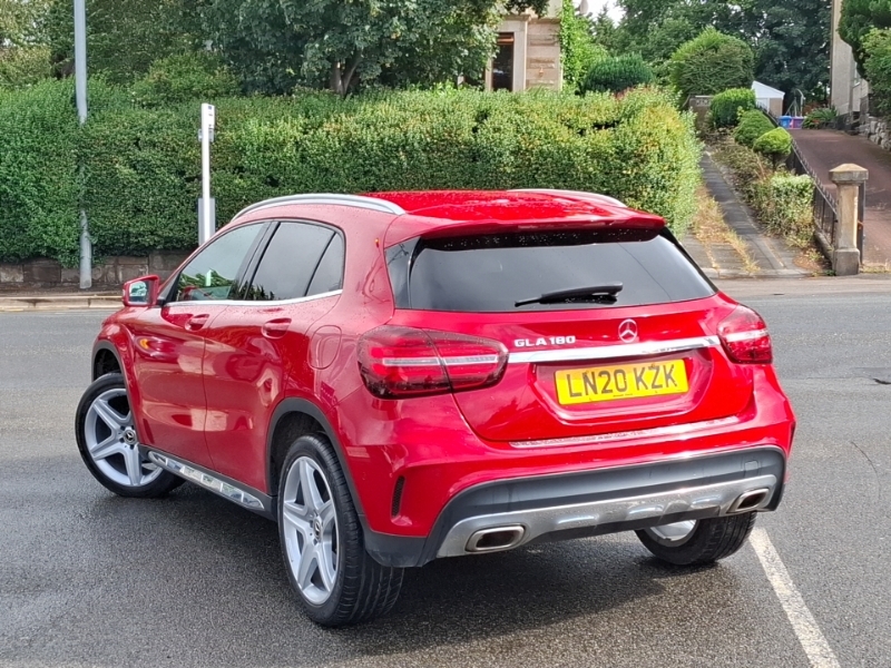 Mercedes-Benz GLA Class Gla 180 Amg Line Edition LN20KZK Red #2