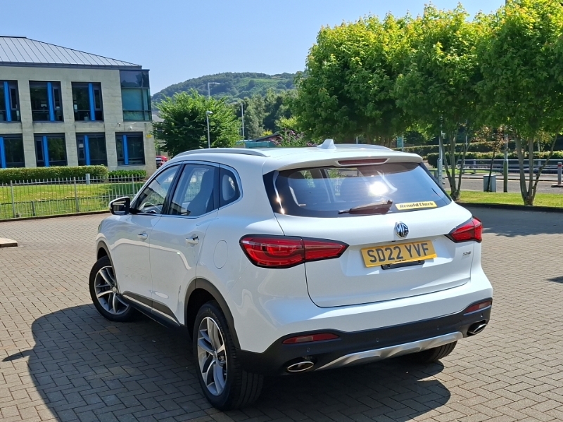 MG HS 1.5 T-gdi Exclusive White #2