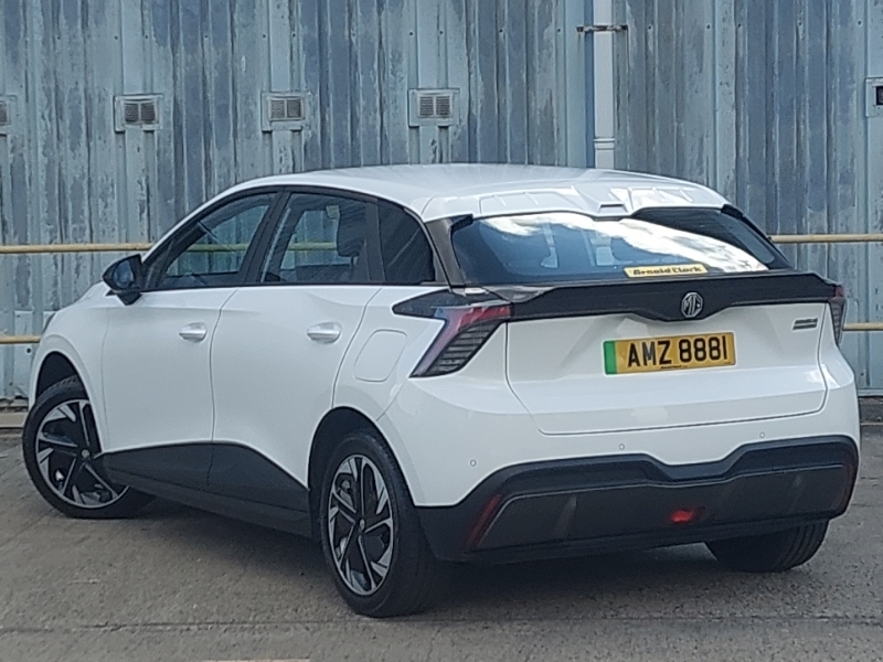 MG MG4 125Kw Se Ev 51Kwh White #2