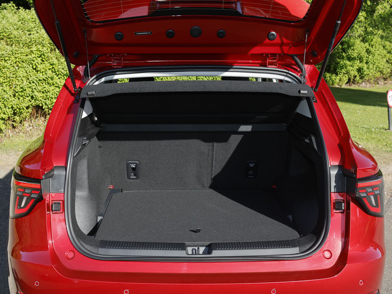 MG MGS5 170Kw Se Ev Long Range 64Kwh Silver #19