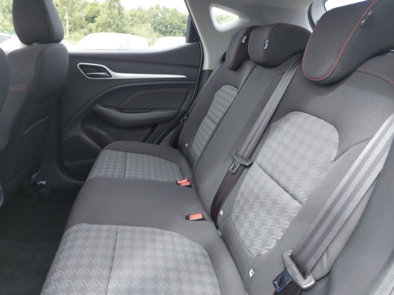 MG ZS 1.5 Vti-tech Excite White #6