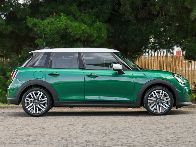 Mini Hatch 1.5 C Classic Level 1 SX26AOF Green #3
